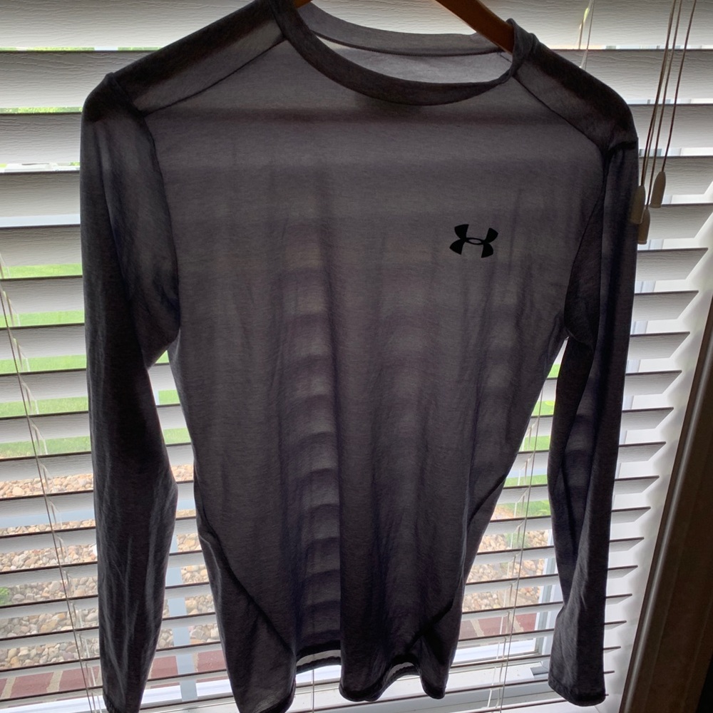 men’s UnderArmour heat gear